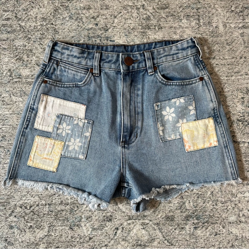 🆕 wrangler x billabong Showdown Cut-Off Short Size 25 - Picture 3 of 6